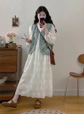 【暮色星语】2025新款春秋女款白色连衣裙蛋糕裙搭配牛仔马甲高级