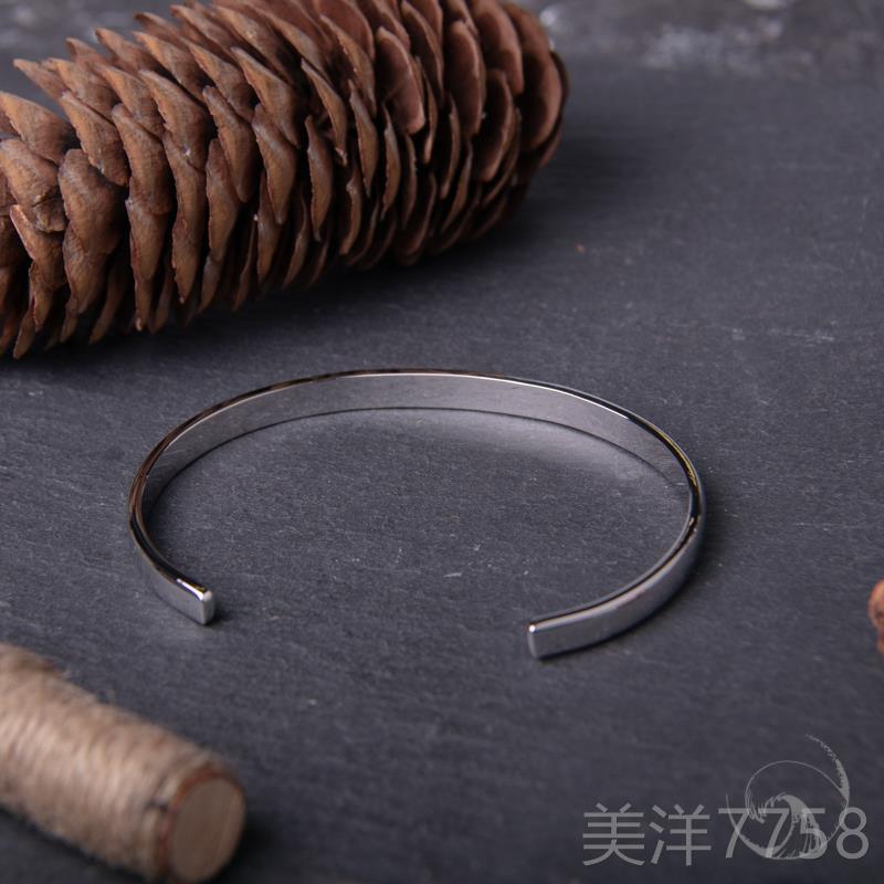 高档UDERCOVER 身银N手镯 高桥盾纹图手腾锯齿腕饰 GIZ情侣纯银饰