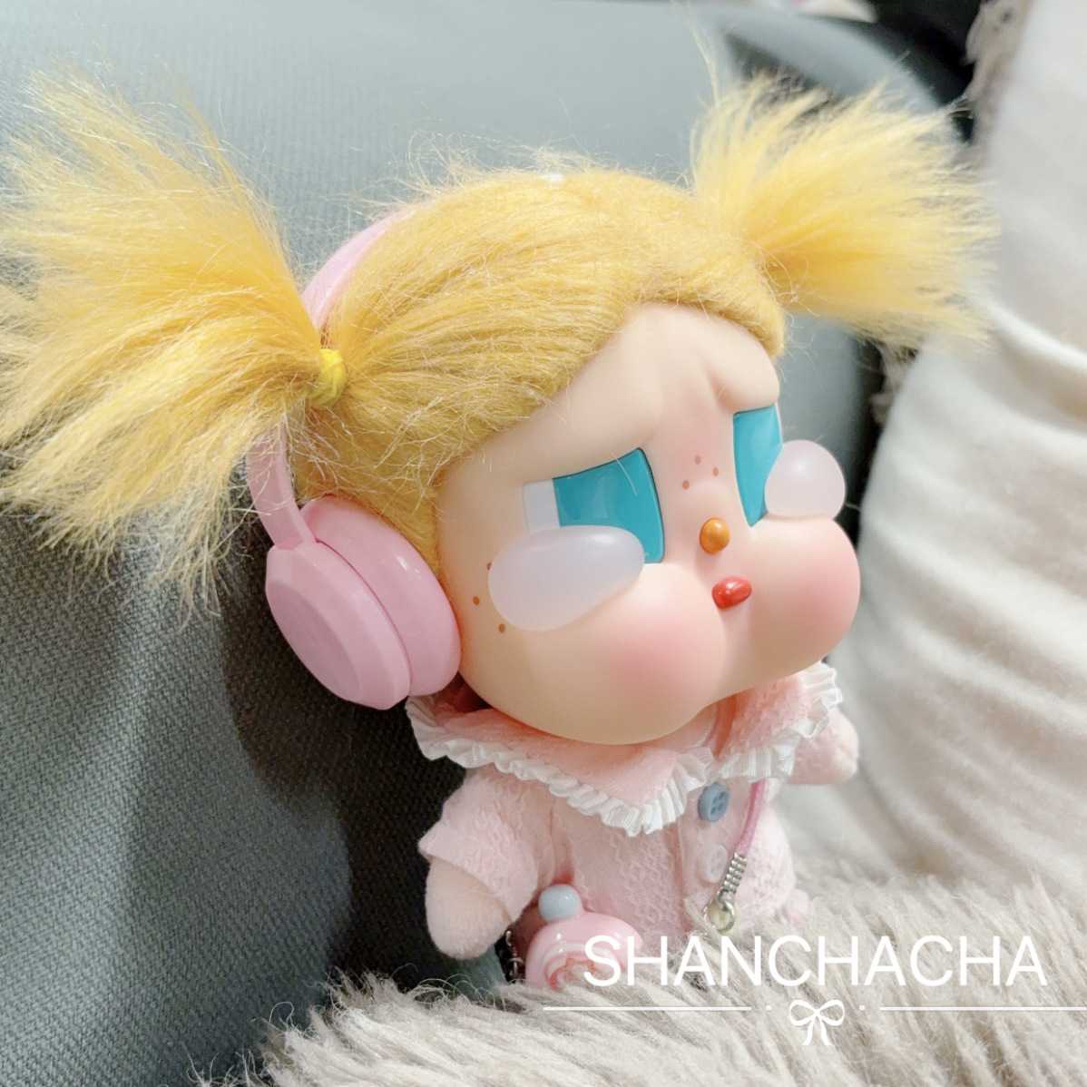 哭娃咕噜咕噜Crybaby娃衣沙滩小憩着替耳机花苞仅衣服10cm适配