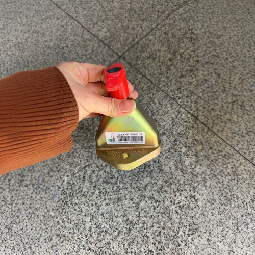 货车汽车电源总开关 12V24伏纯铜电瓶断电电磁式开关货车电闸刀闸