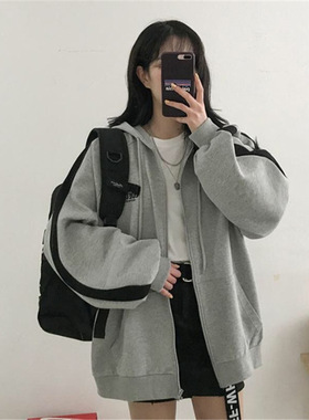灰色卫衣女加绒外套秋冬2020新款运动风上衣学生宽松韩版连帽开衫