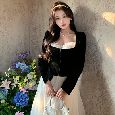 陈六六CHENLIULIU【约会战袍】设计感法式蕾丝拼接假两件丝绒上衣