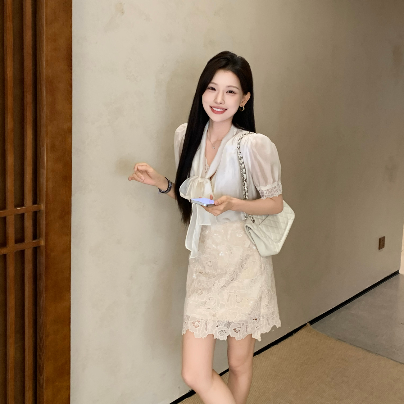 陈六六【花期如梦】法式蕾丝重工显瘦气质镂空花边夏日短款半身裙