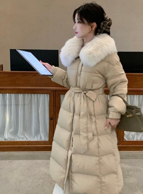 陈六六CHENLIULIU【雪国秘境】90白鸭绒狐狸毛领保暖长款羽绒服