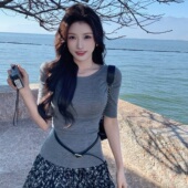 陈六六CHENLIULIU 百搭舒适上衣 显瘦灰色中袖 午后松弛 气质修身