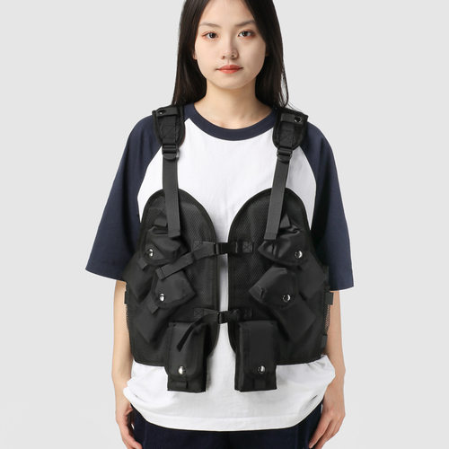 多功能战术马甲包男女2026新款多兜户外透气运动训练户外战术胸包