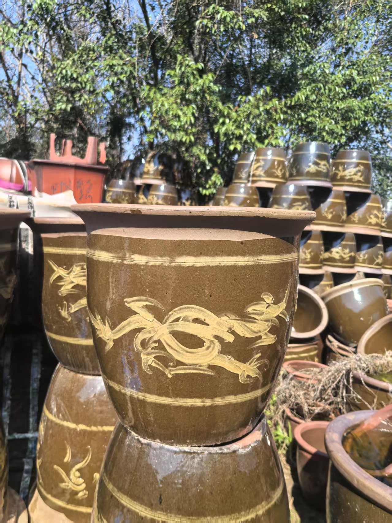 Vintage ceramic tank, clay pot, storage tank, water tank, ferment