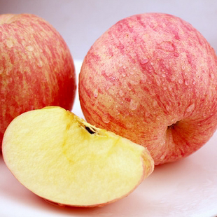 烟台红富士苹果水果新鲜条纹脆甜一级当季4.5斤整箱山东栖霞包邮