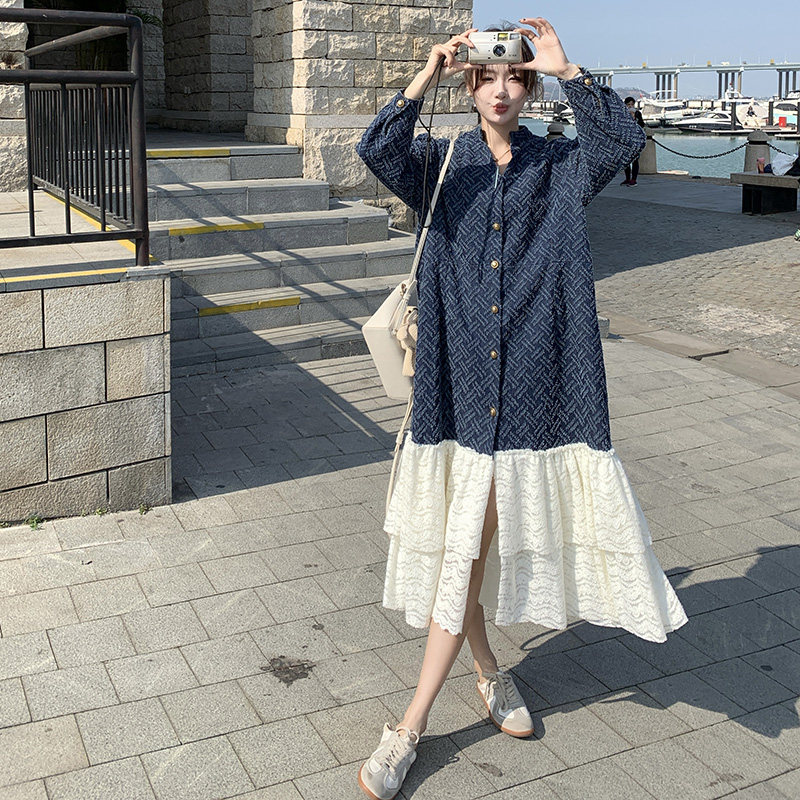 蕾丝拼接牛仔连衣裙女2025年春季新款韩版宽松复古时尚高级感长裙,女装连衣裙,郎佰婉
