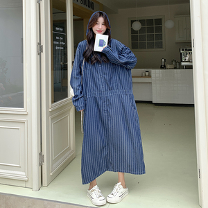 现货 2025秋季新款时尚条纹连衣裙浙宝300/273/P135控218，女装连衣裙，郎佰婉