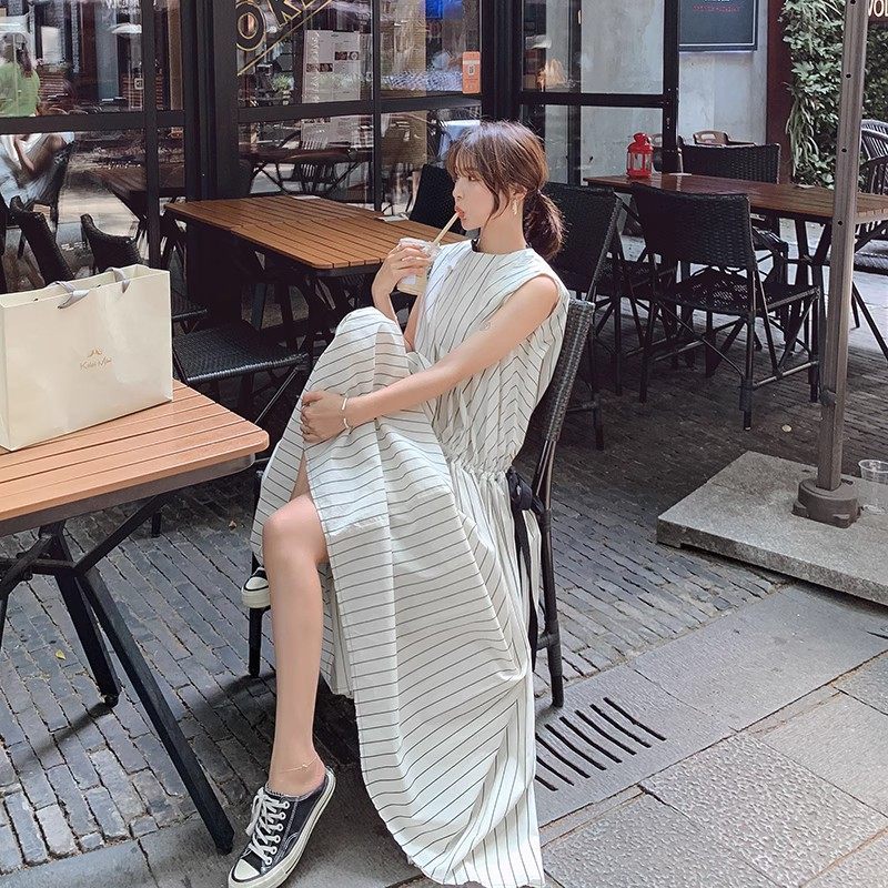 法式孕妇夏装甜美小清新条纹无袖裙子2024夏季温柔风遮肚子连衣裙，女装连衣裙，郎佰婉