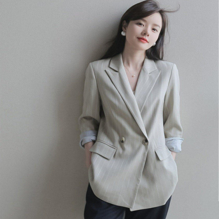 品质双排扣条纹小西服 气质浅灰色西装 时尚小个子女神范上衣外套