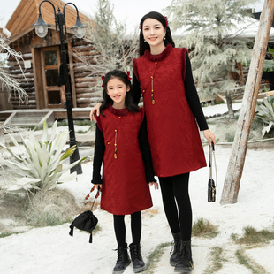 中国风女童棉服亲子装秋冬款母女款拜年服背心裙马甲儿童外套过年