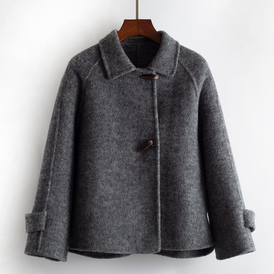 灰色短款毛呢外套女秋冬