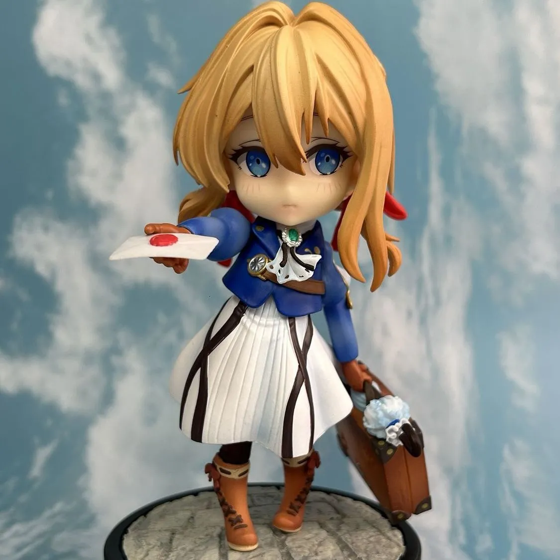 萌系Q版薇尔莉特手办永恒的花园动漫周边二次元机箱潮玩桌面摆件