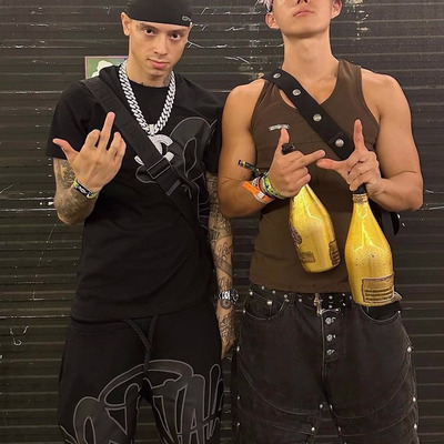 Synaworld夏季短袖套装欧美明星