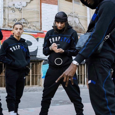 Trapstar薄绒卫衣套装保暖欧美