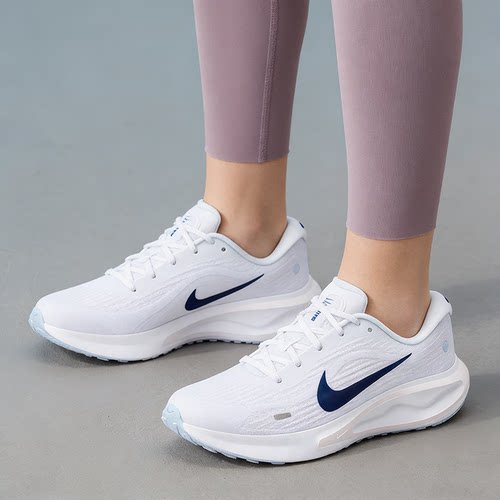 NIKE耐克女子JOURNEY RUN低帮轻便公路运动训练跑步鞋FJ7765-121