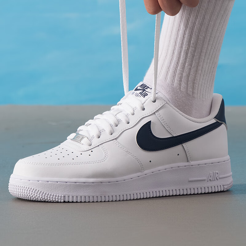 NIKE耐克男子AF1 '07空军一号低帮经典运动鞋板鞋FJ4146-119