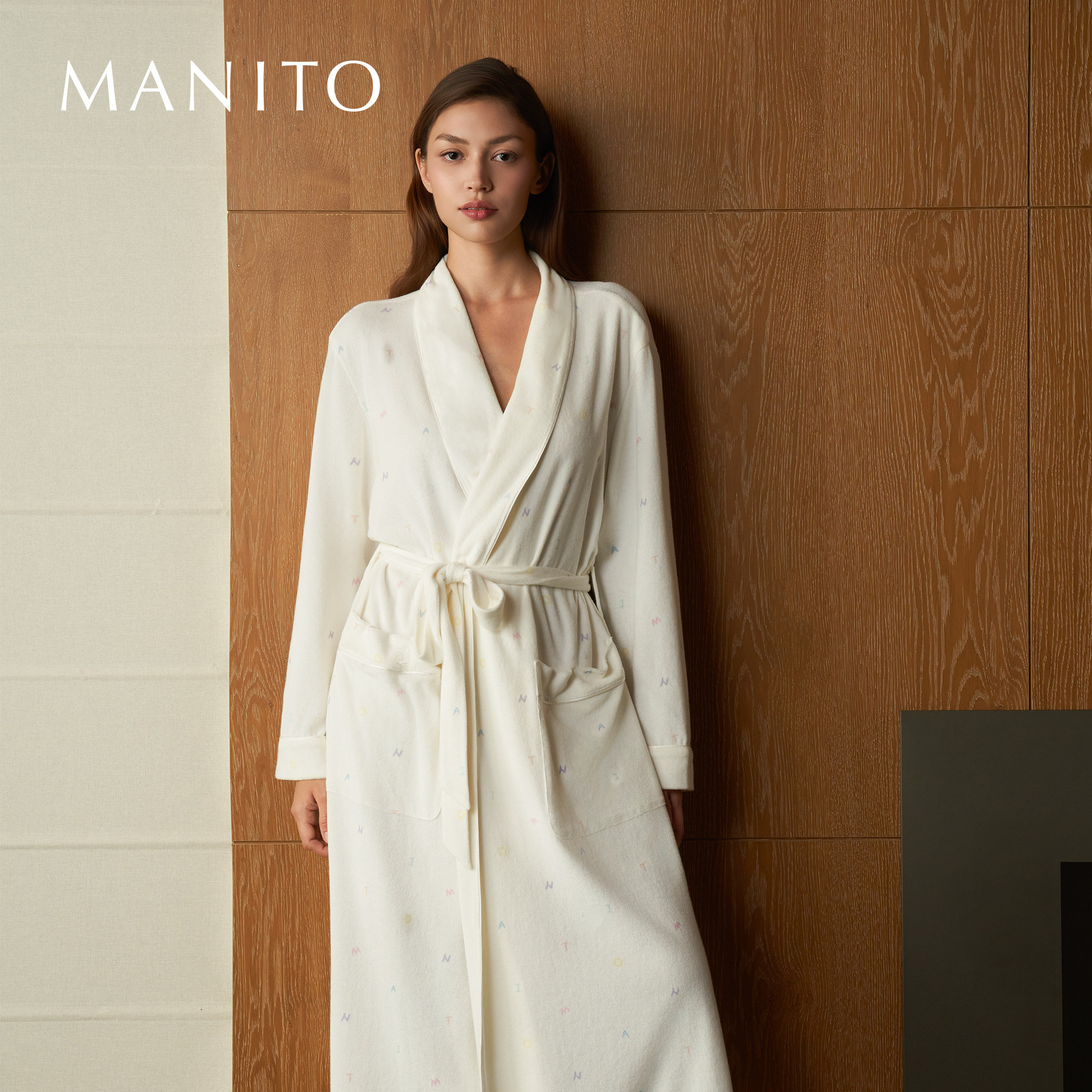 MANITO/曼尼陀New Signature 女士长绒棉针织睡袍彩色字母长袍