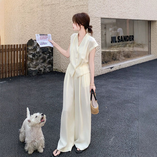 夏装穿搭一整套减龄女夏季2026新款法式名媛马甲阔腿裤套装两件套