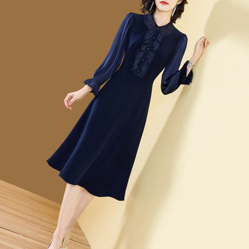 易美初中长裙简约气质