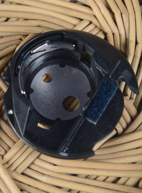 水平旋梭锁芯套兄弟内旋梭原装梭壳DS1300 X1100 GP60X缝纫机家用