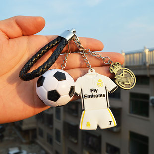 C罗曼联尤文梅西巴萨内马尔球衣钥匙扣链挂件配饰背包扣球迷礼物