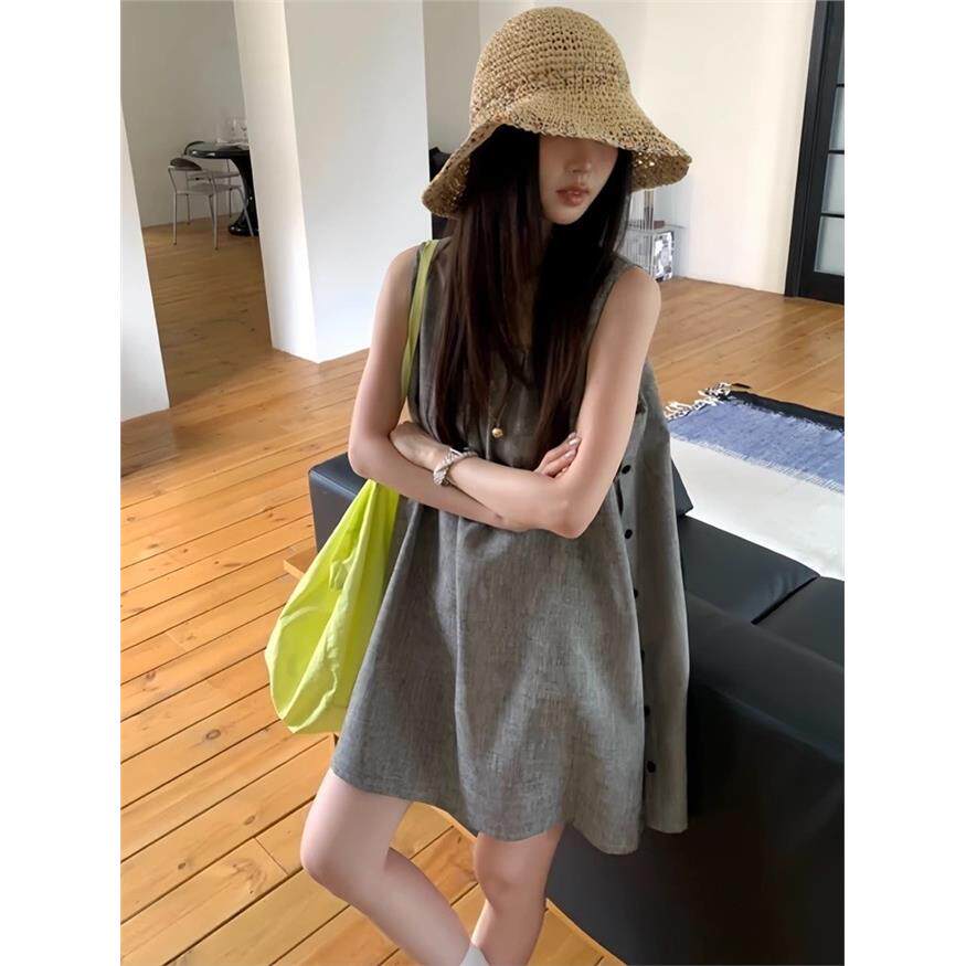 小众设计感侧边纽扣背心连衣裙女夏季宽松休闲无袖A字短裙小个子