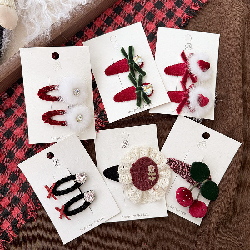 新款圣诞风红色系丝绒樱桃爱心毛球蝴蝶结儿童对装BB夹流海夹发饰