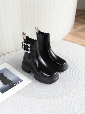 高版 内增高女靴rv马丁靴短靴牛皮水钻方扣冬天厚底靴子切尔西靴