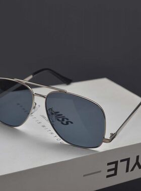 欧美复古金属朋克风飞行员式墨镜
