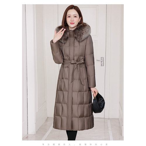 冬季长款过膝防寒羽绒服妈妈装