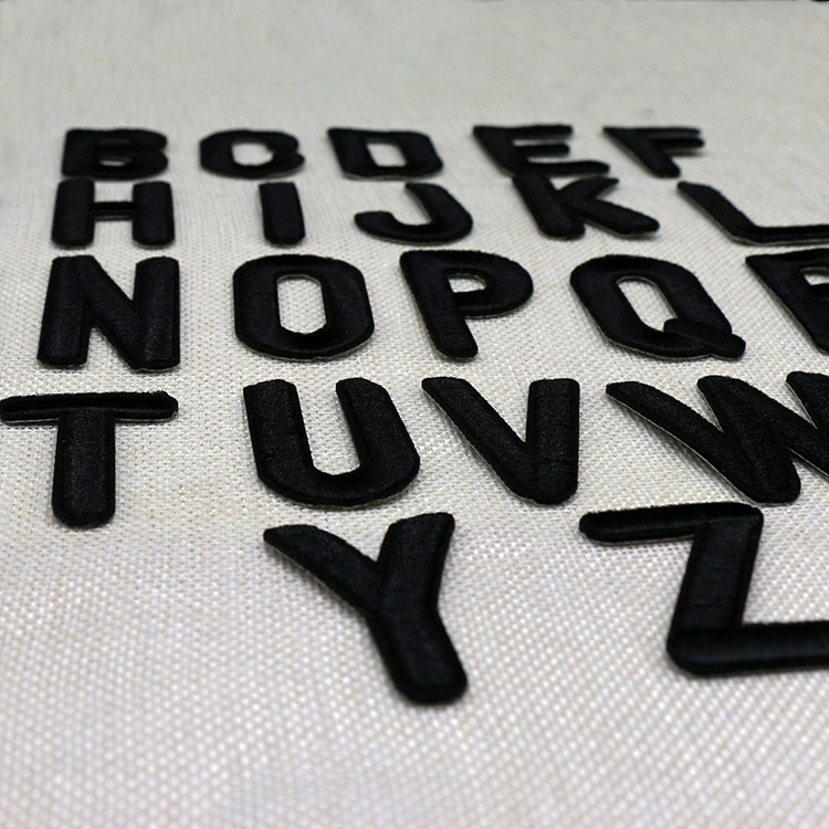 26位字母布贴 纯黑色英文字母时尚补丁贴布贴 衣服号姓名单个字母