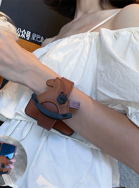 卡通小马手腕带适用华为PuraX手机壳典藏p50pocket2折叠屏nova适用荣耀magicvflip2适用OPPOfindn3新款vivoX