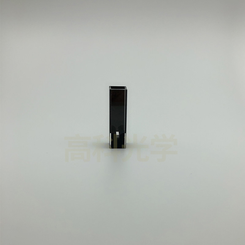 高科光学 石英黑壁极微量荧光比色皿两通光 容量50ul中心高度15MM
