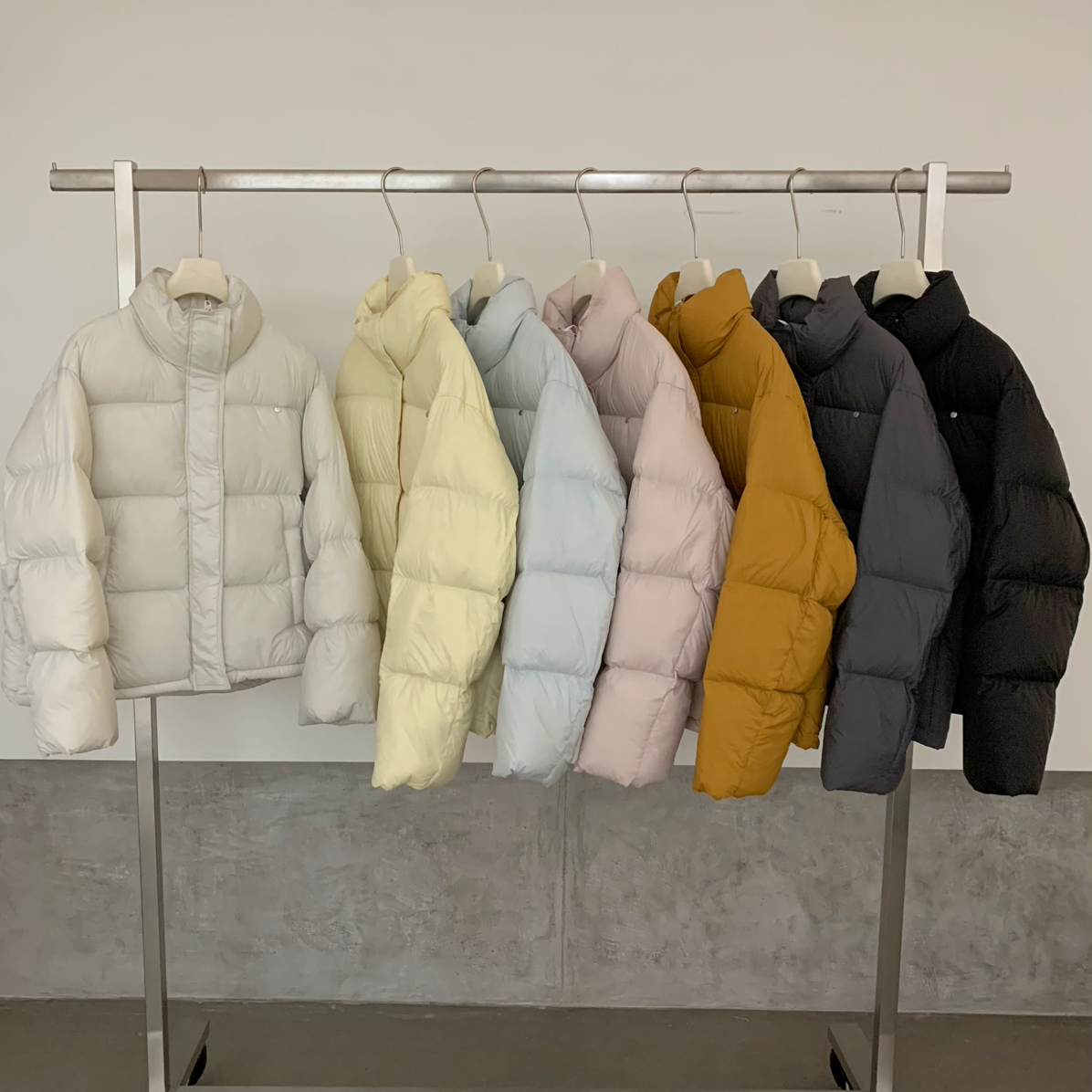 LOVELY-OVEY韩系简约基础百搭立领保暖羽绒服外套R137