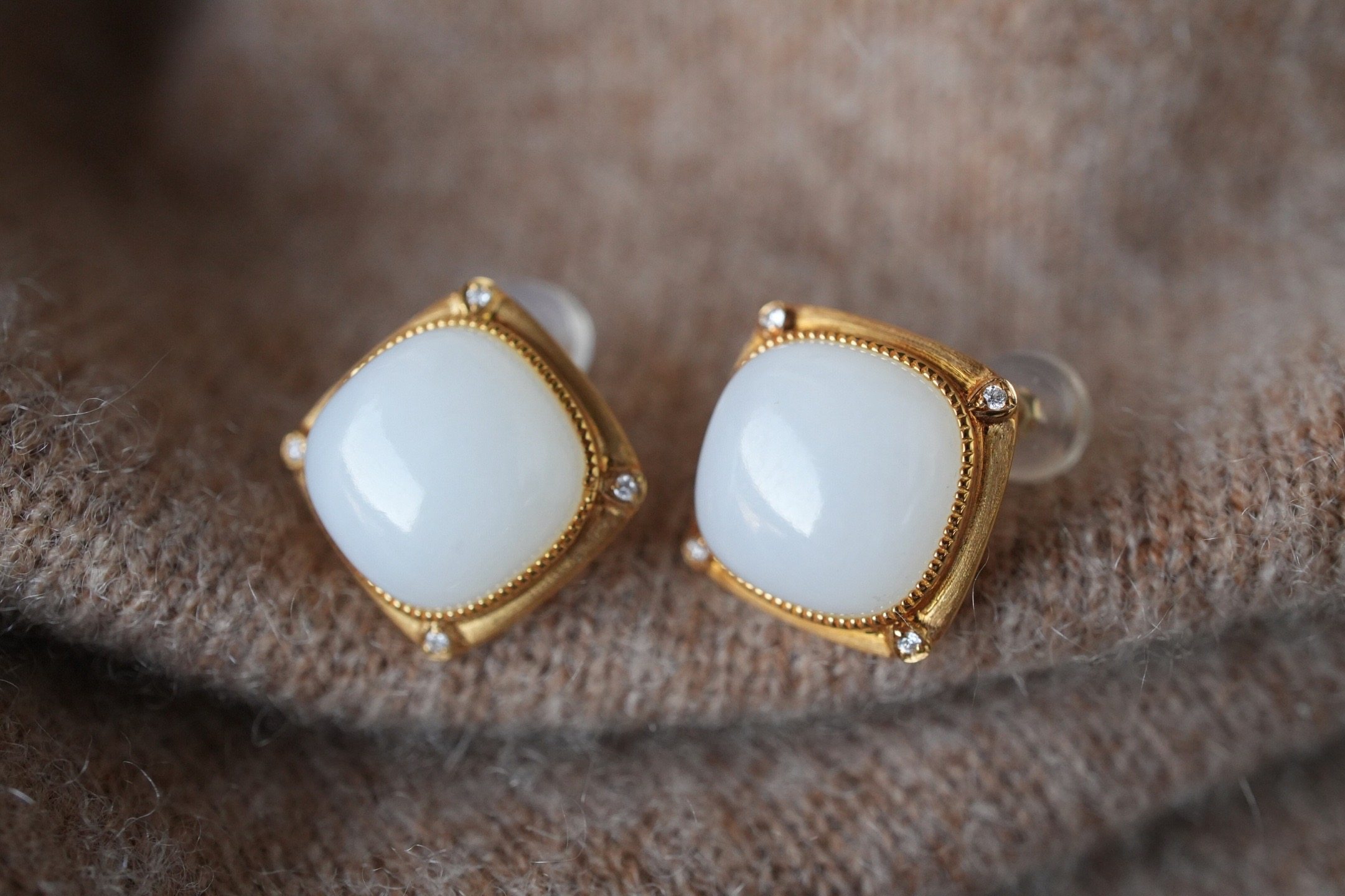 天然和田玉羊脂白玉蛋面耳钉18k金镶嵌玉石指环送礼物,珠宝/钻石/翡翠,耳饰,淘宝优惠券,粉丝福利购,淘宝优惠卷