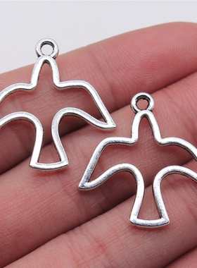 10个/包 28x28mm 古银色 DIY饰品配件 镂空鸟吊坠 ABD-C13524
