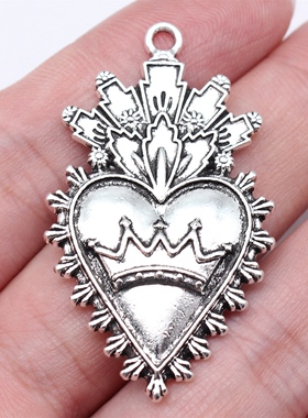 5个/包 46x27mm 古银色锌合金材质 哥特风爱心吊坠 ABD-C16446