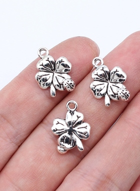 20个/包 17x12mm 古银色锌合金材质 瓢虫四叶草吊坠 ABD-C16145