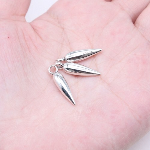20个/包 21x5mm 古银色锌合金 辣椒形状锥子吊坠 ABD-C15717