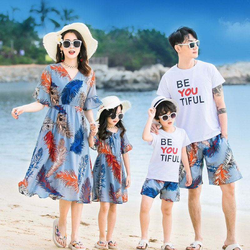 沙滩装海边度假衣服情侣装亲子母女裙家庭装一家三口泰国旅游三亚在类目 男装, T恤中 - 来自Buy2taobao.com提供专业的淘宝代购服务