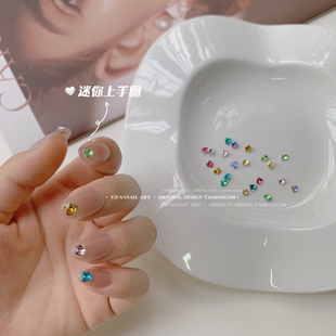 .超迷你尖底小爱心钻 立体爱心美甲饰品K41 短甲福星 YIFANNAIL