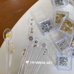 复古螺纹圆圈金属美甲饰品S75 高品精致小花 YIFANNAIL 中古风