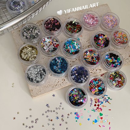 YIFANNAIL【韩风素材】爆闪格纹镭射星星 十字架 爱心美甲亮片S56