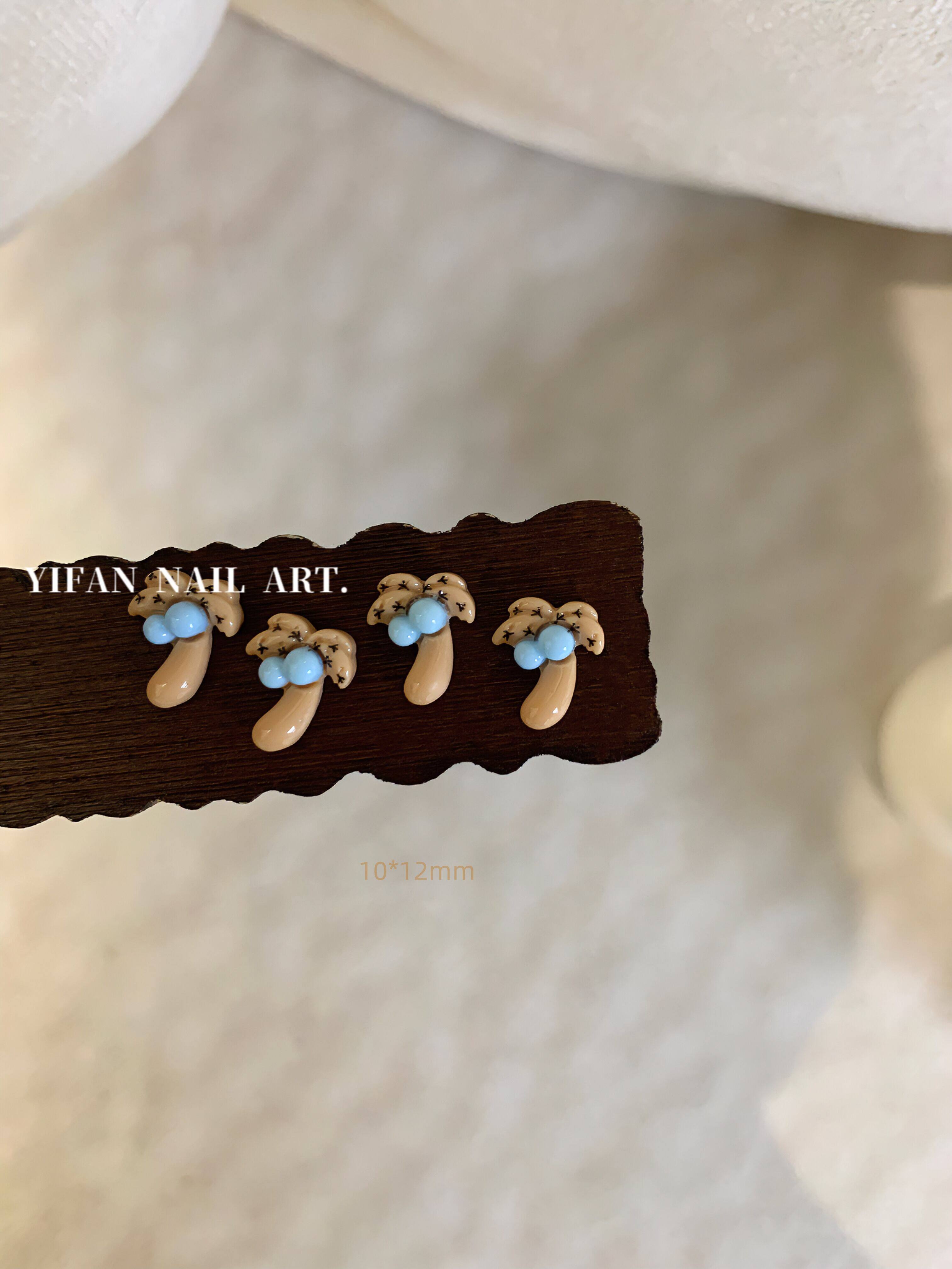 thumbnail for YIFANNAIL 夏日薄荷蓝Kitty美甲饰品 可爱黑皮Kitty蓝凯蒂猫Q10