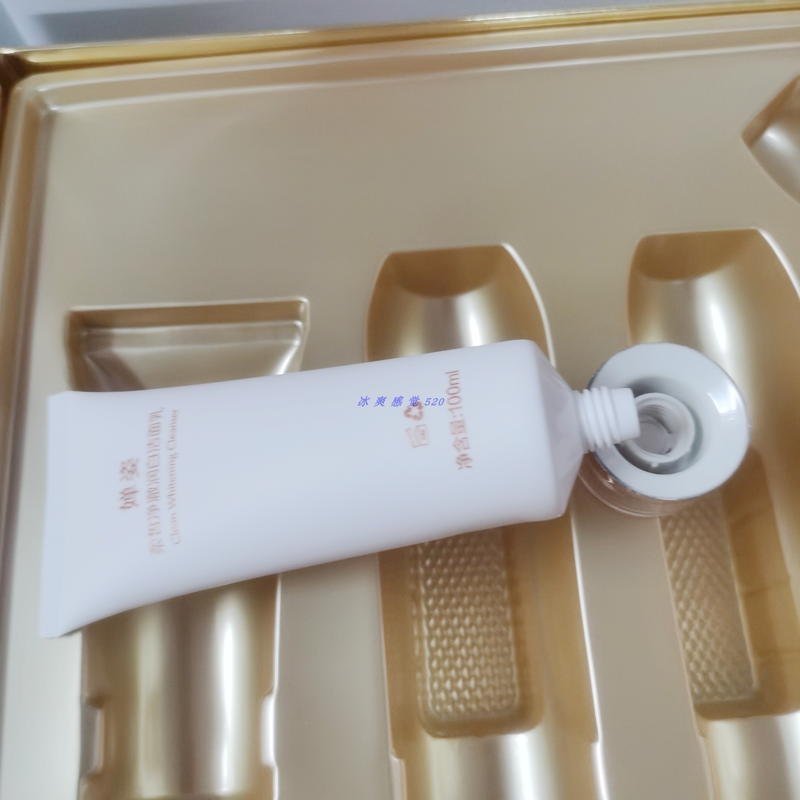 婵姿祛斑美白有泡温和清洁洗面奶