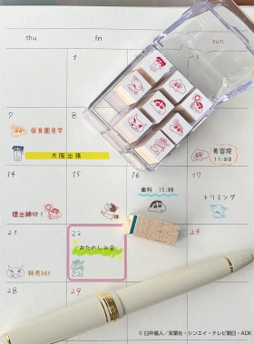包邮现货beverly九宫格木头印章蜡笔小新小丸子史努比三丽鸥美容