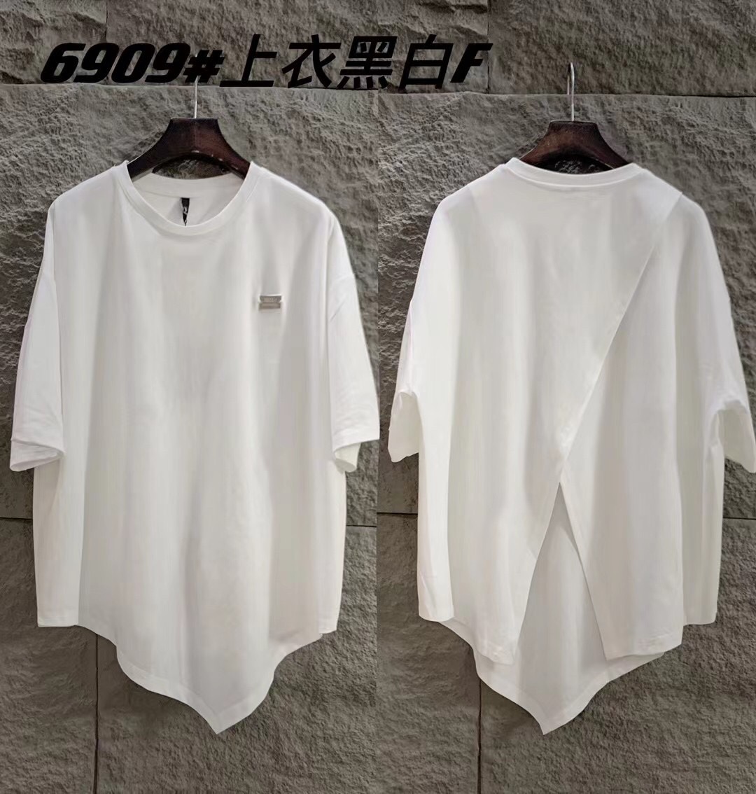 百搭设计师原创潮牌上衣黑白圆领